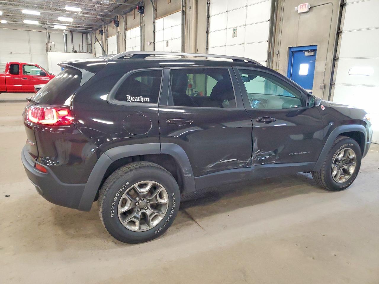 2019 Jeep Gran Chero - Фото 3