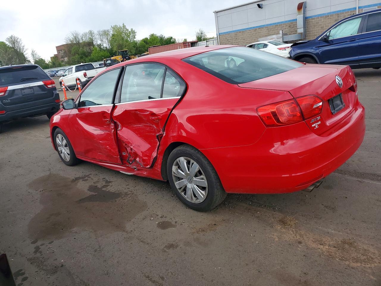 2013 Volkswagen Jetta Se - Image 2