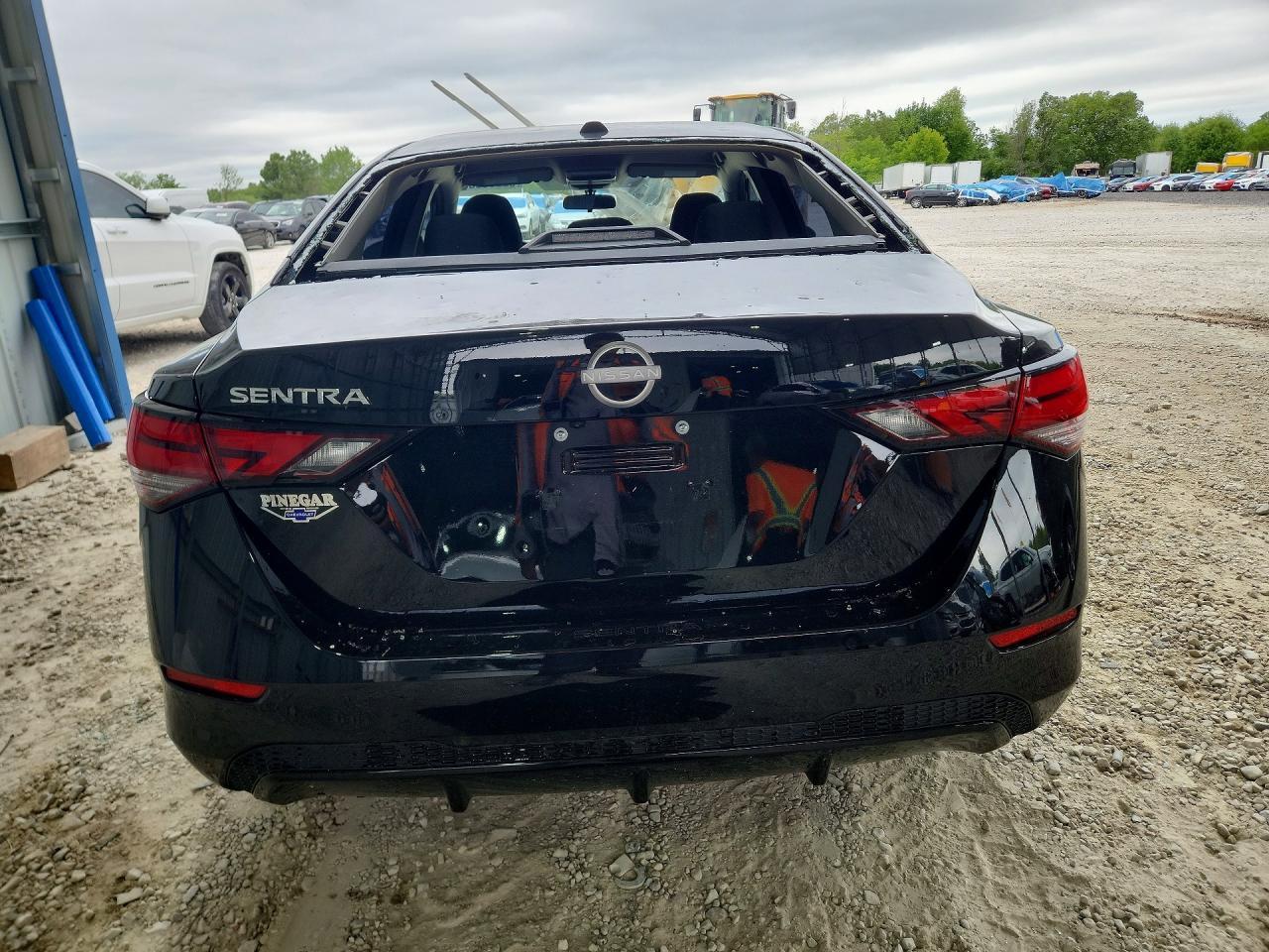2025 Nissan Sentra Sv - Фото 6