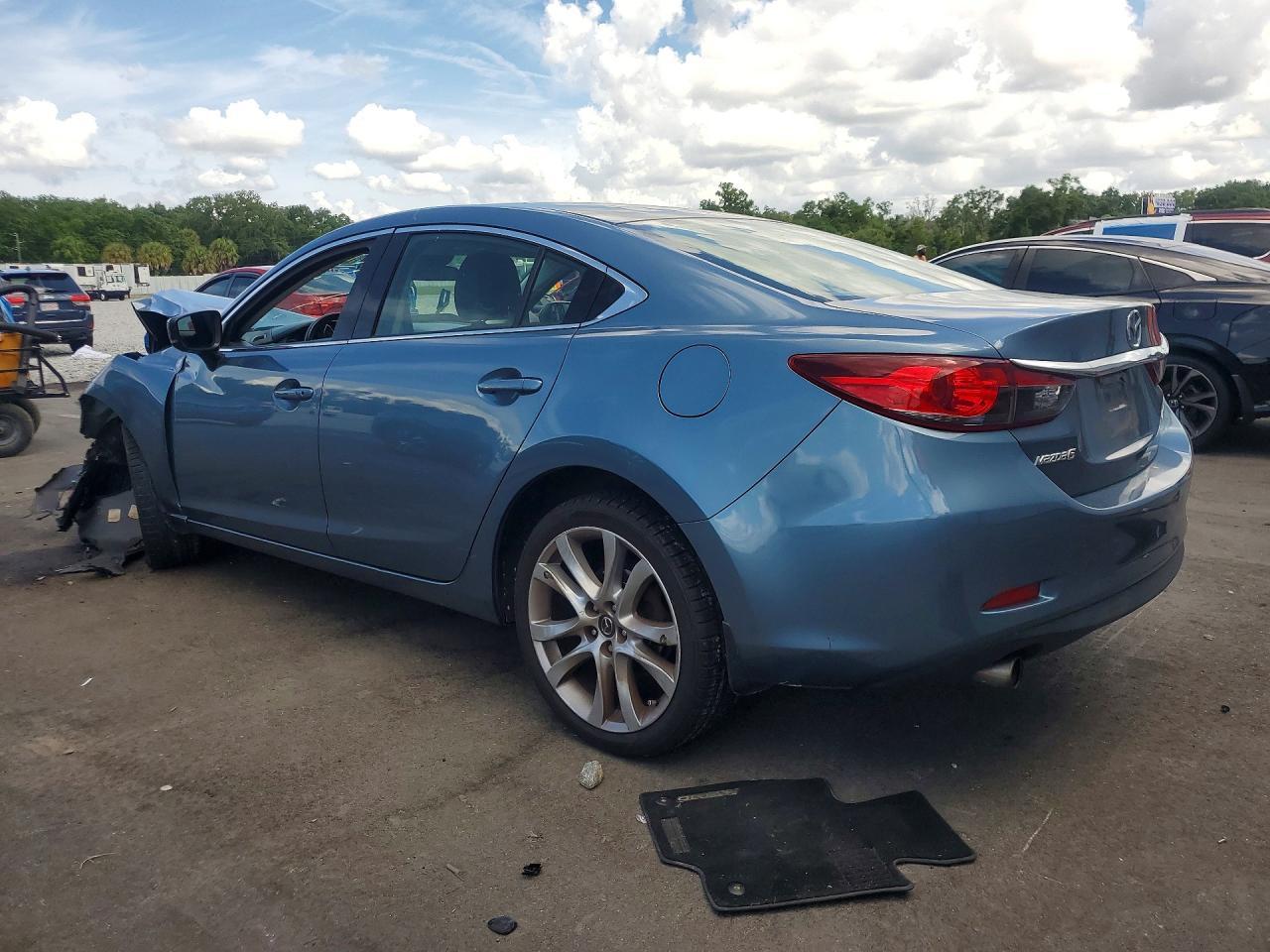 2017 Mazda 6 Touring - Image 2