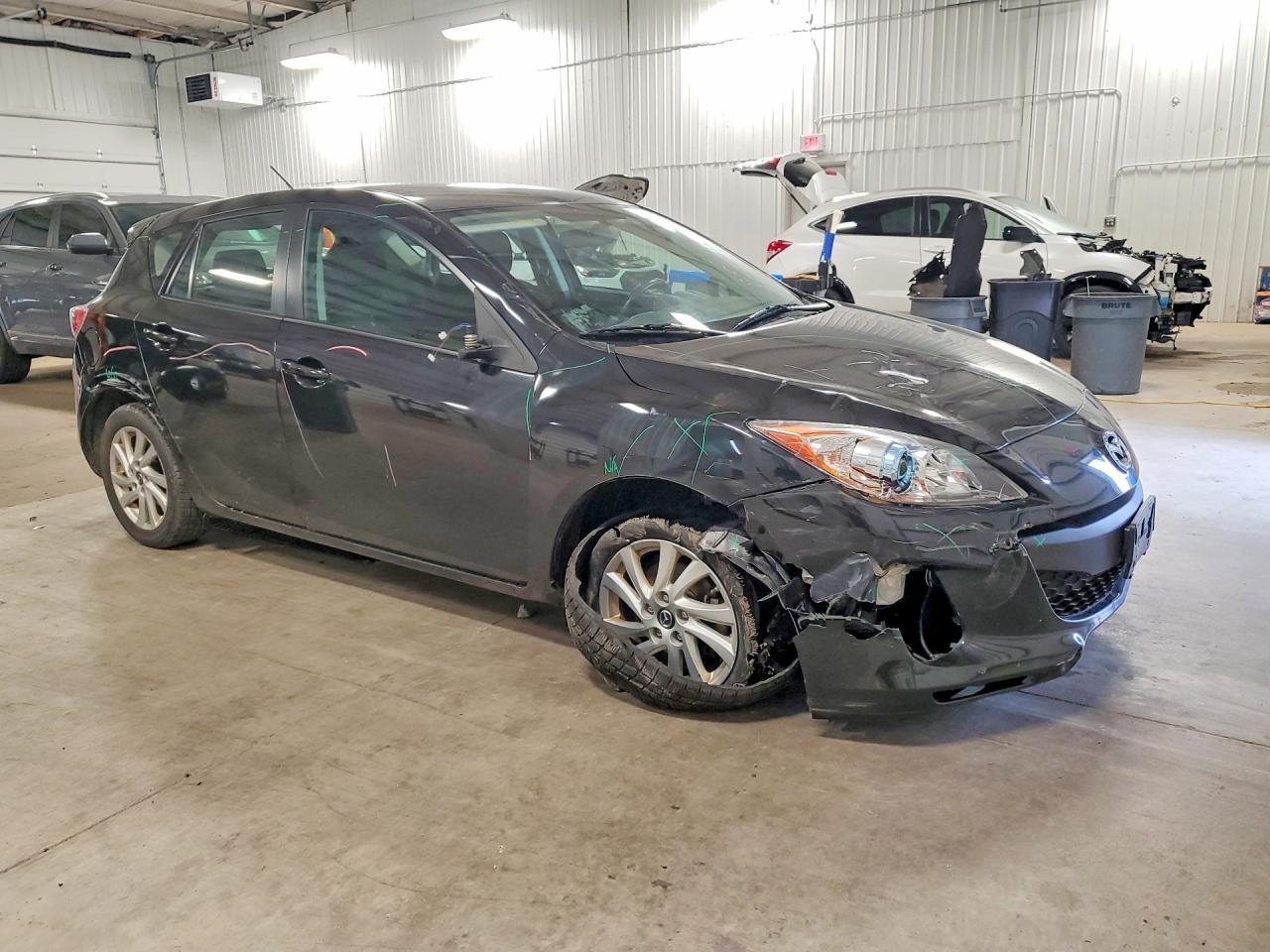 2013 Mazda 3 I - Фото 4