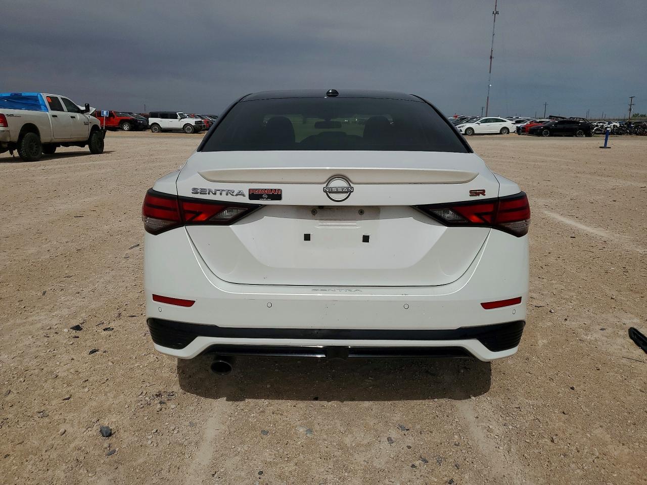 2024 Nissan Sentra Sr - Image 6