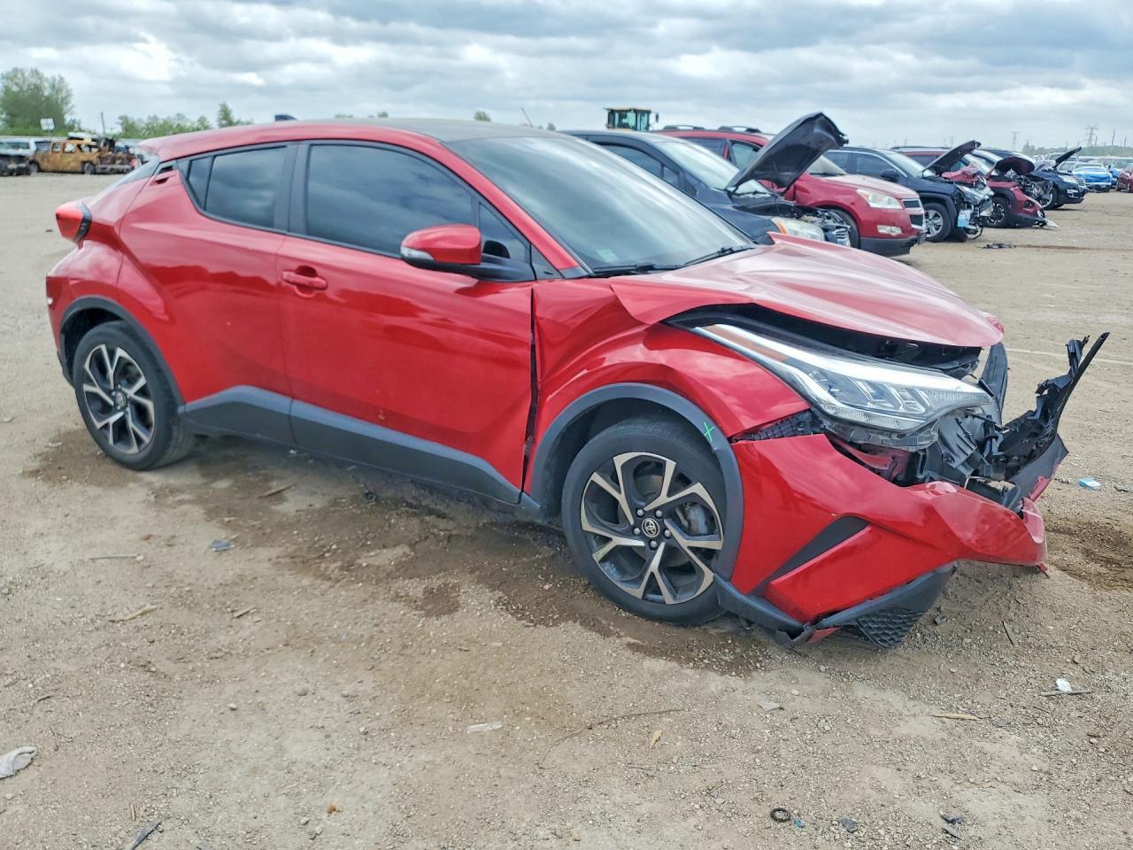 2021 Toyota C-Hr Xle - Фото 4