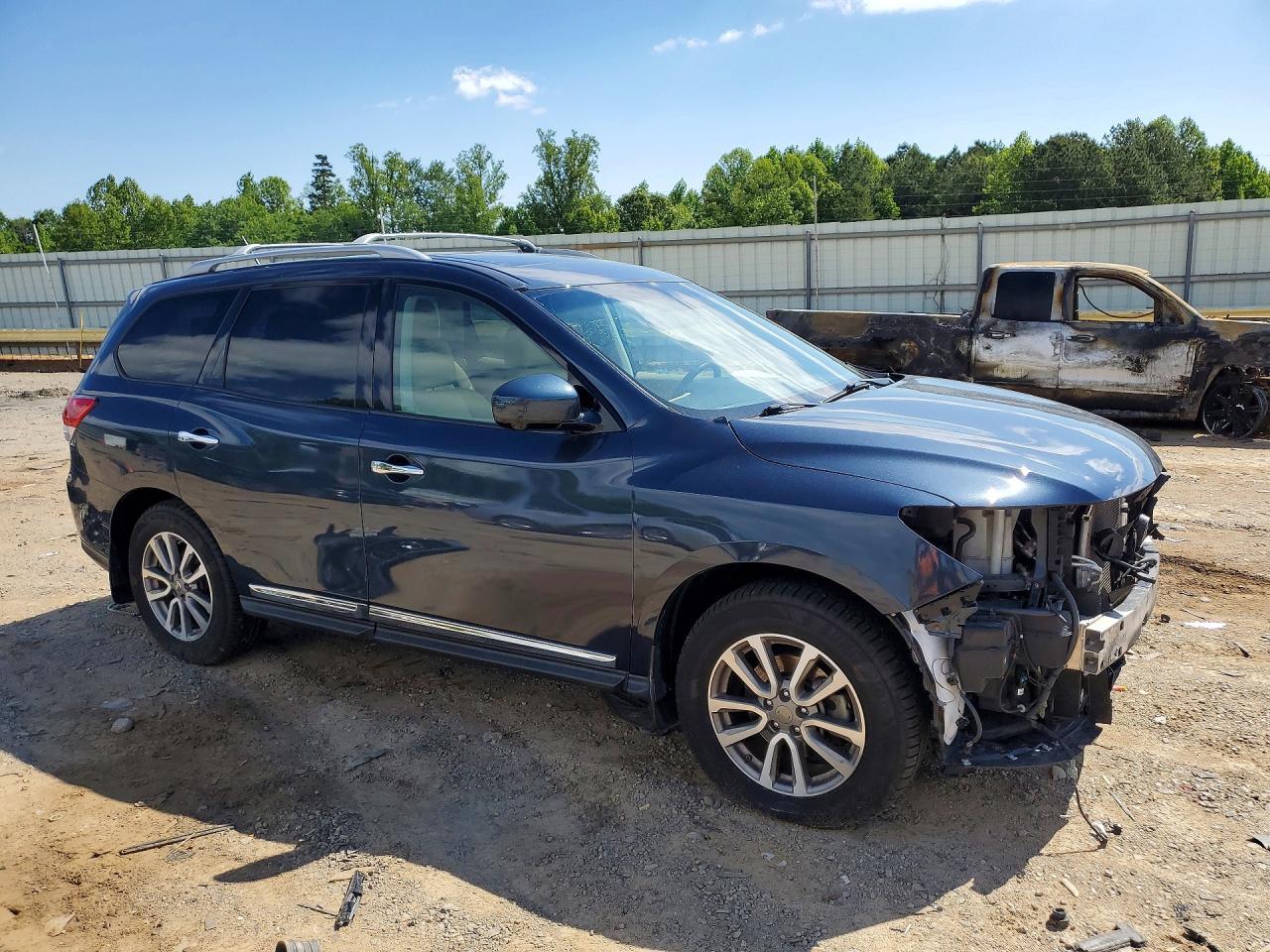 2016 Nissan Pathfinder Sl - Image 4