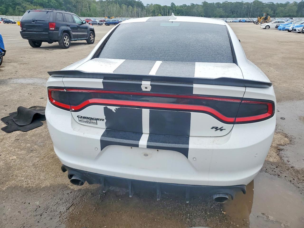2016 Dodge Charger R - Фото 6