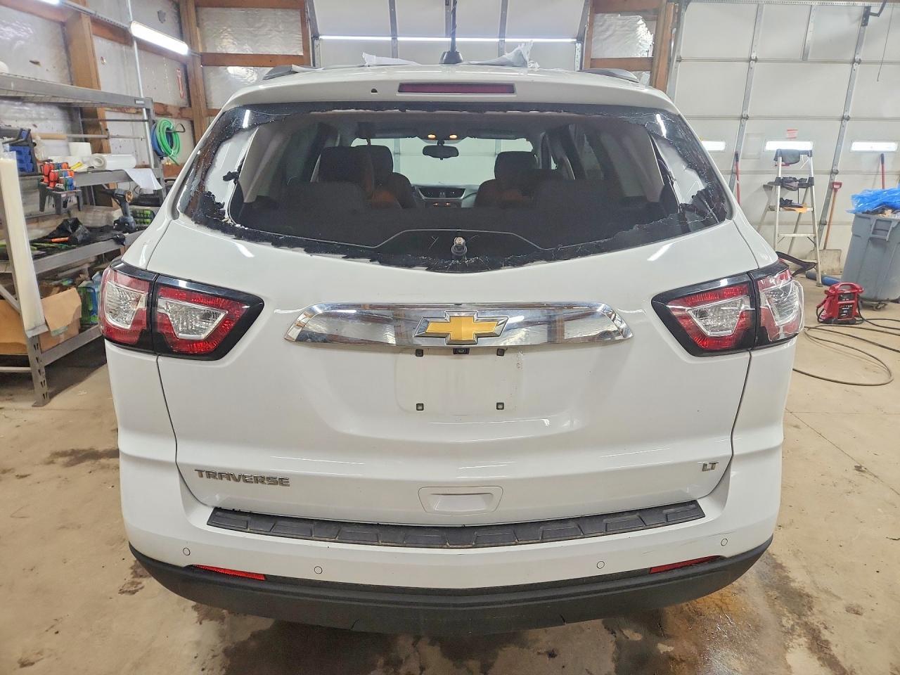2017 Chevrolet Traverse Lt - Image 6