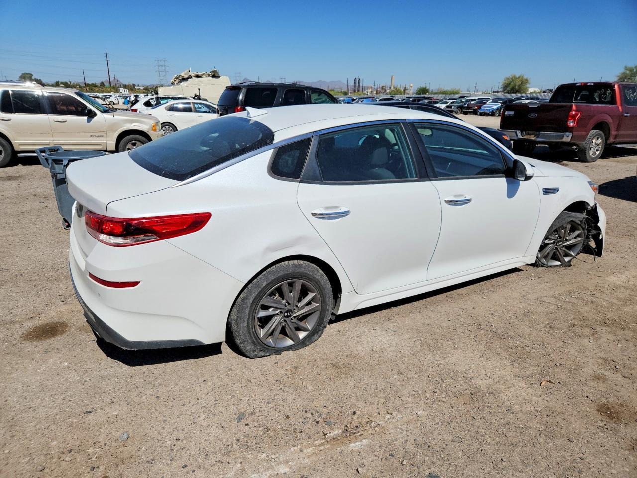 2020 Kia Optima Lx - Image 3