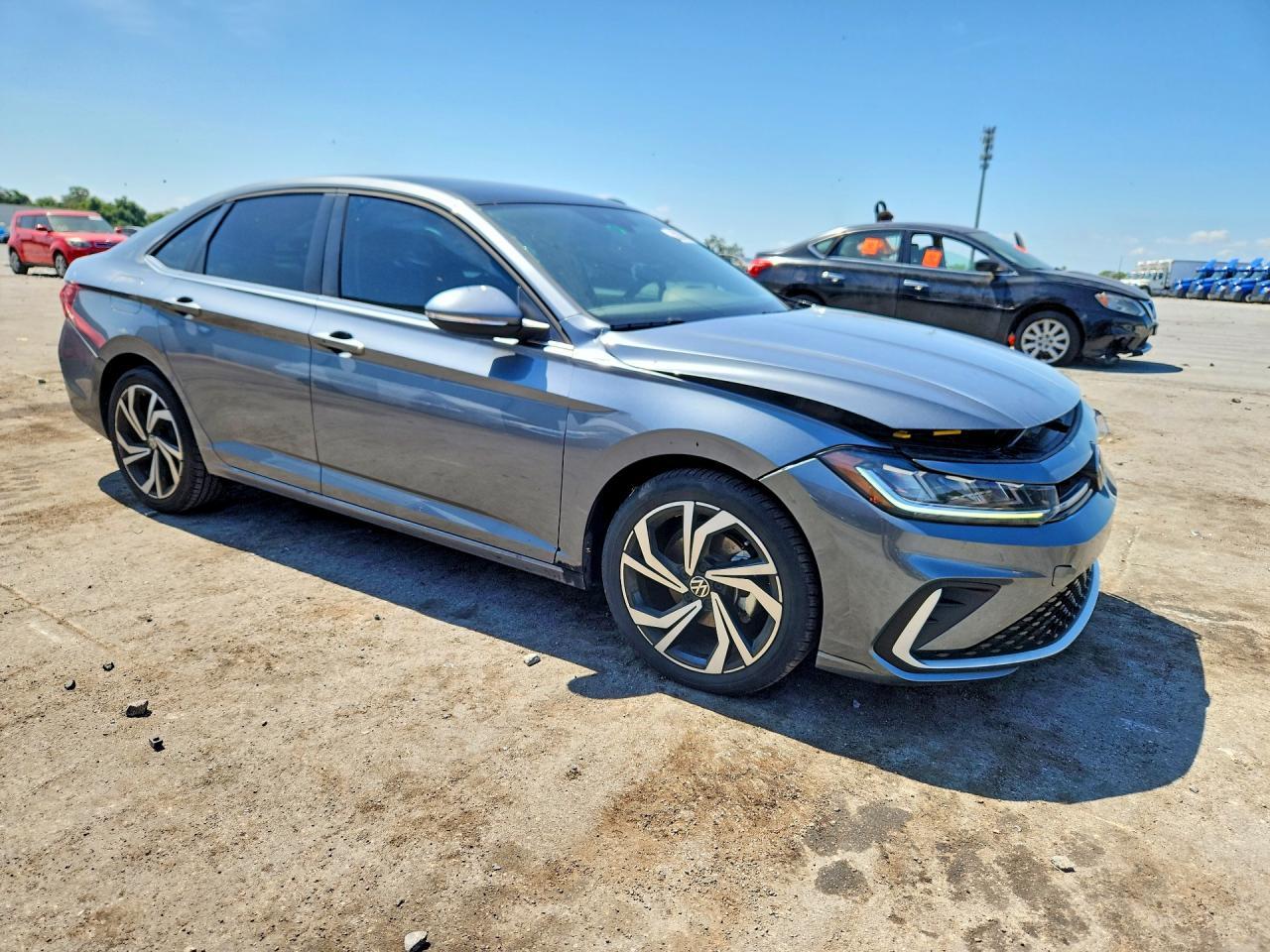 2025 Volkswagen Jetta Sel - Image 4