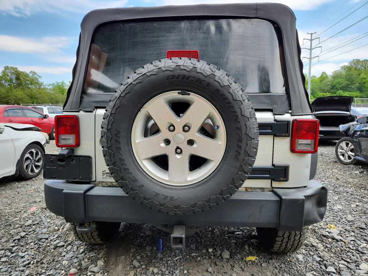2010 Jeep Wrangler Unlimited Sport - Image 6