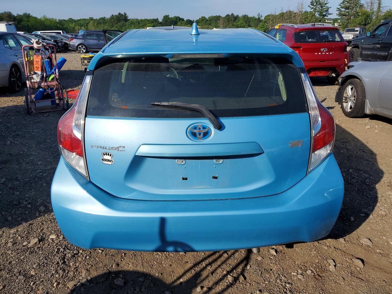 2015 Toyota Prius C Two - Фото 6