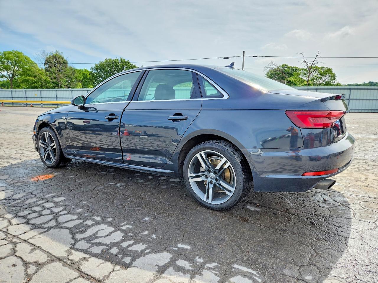 2018 Audi A4 Premium Plus - Image 2