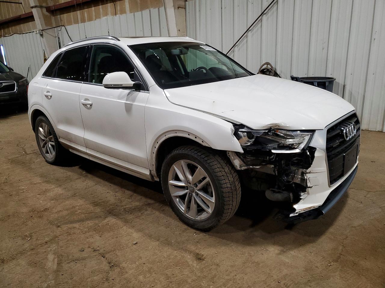 2016 Audi Q3 Premium Plus - Фото 4
