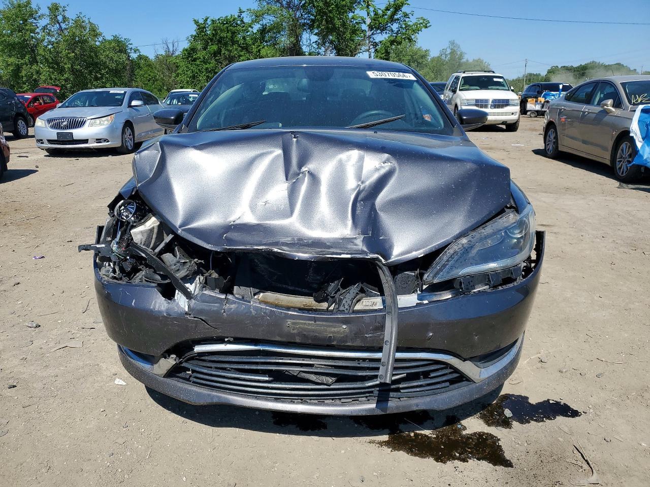 2015 Chrysler 200 Limited - Фото 5