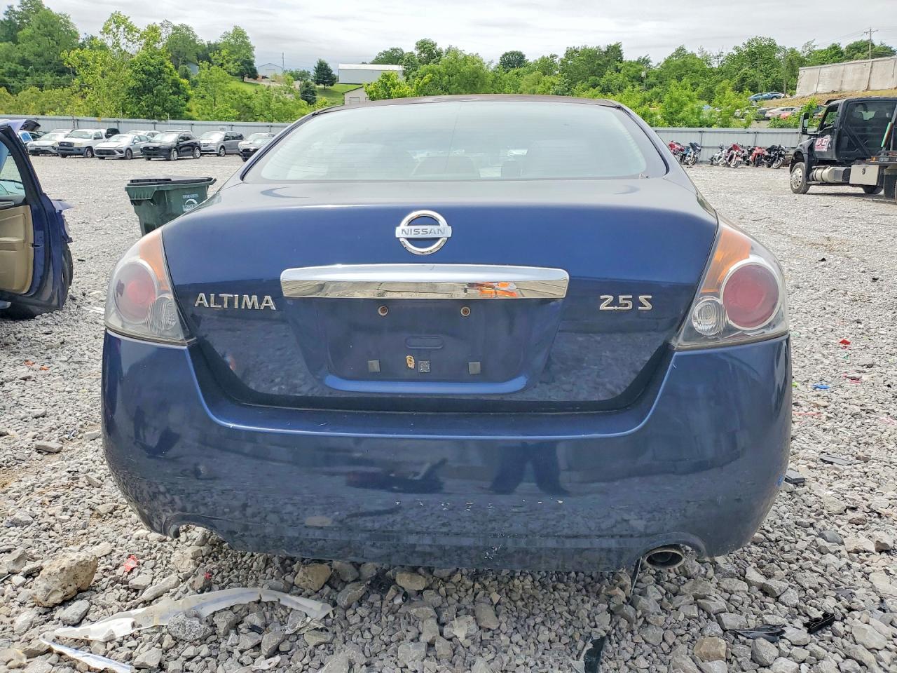 2011 Nissan Altima 2.5 - Фото 6