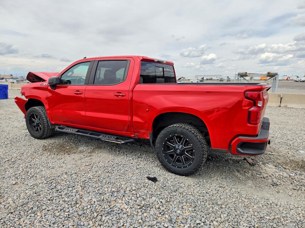 2019 Chevrolet Silverado K1500 Rst - Фото 2