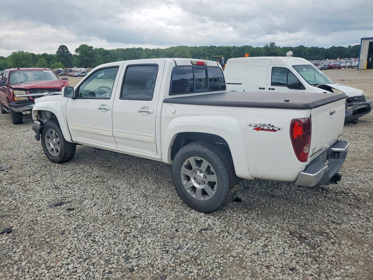 2012 GMC Canyon Sle-2 - Image 2