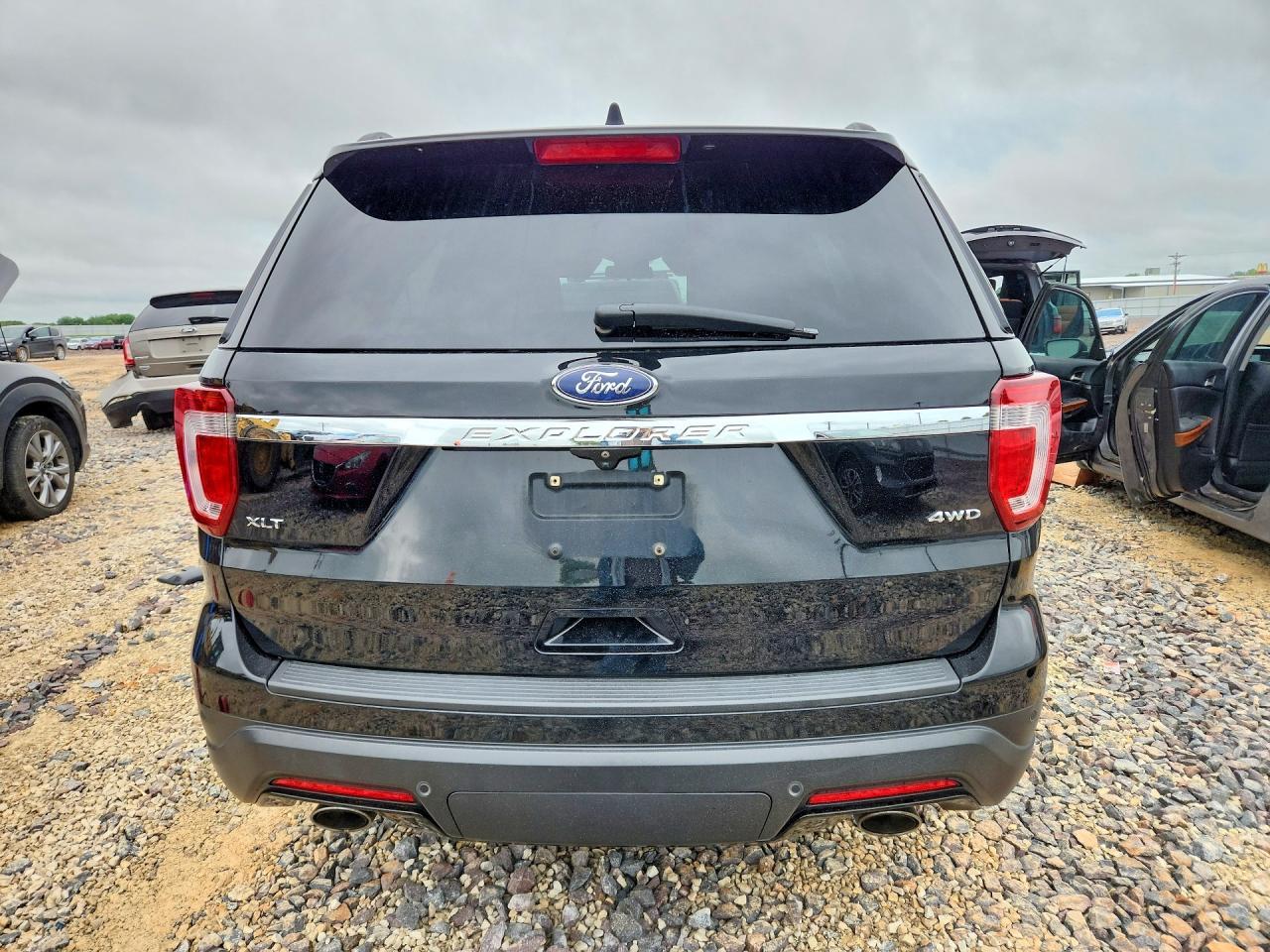 2018 Ford Explorer Xlt - Фото 6