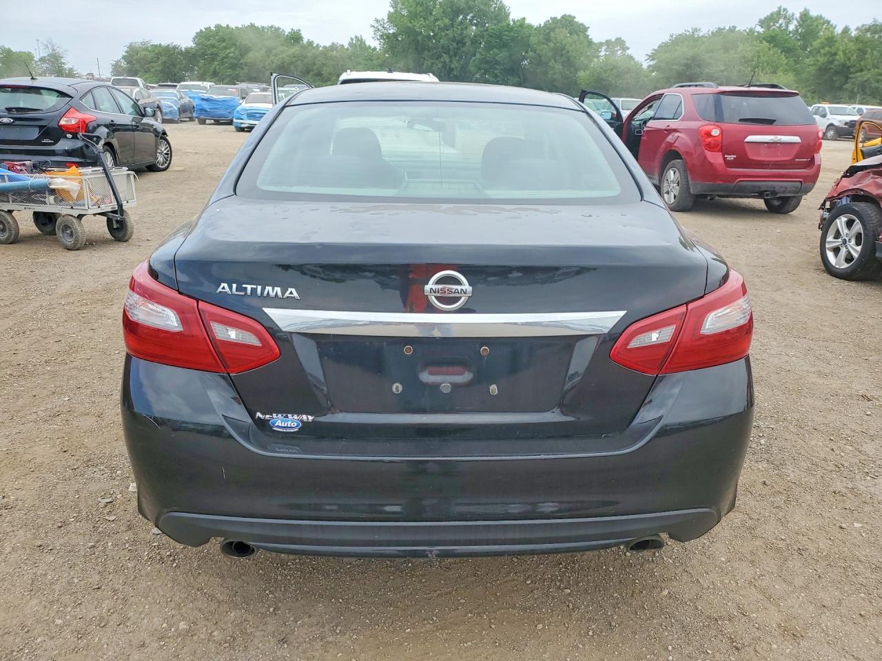 2018 Nissan Altima 2.5 S - Фото 6