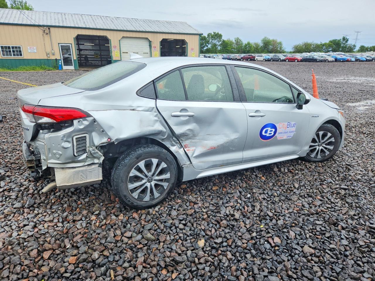 2021 Toyota Corolla Le - Фото 3
