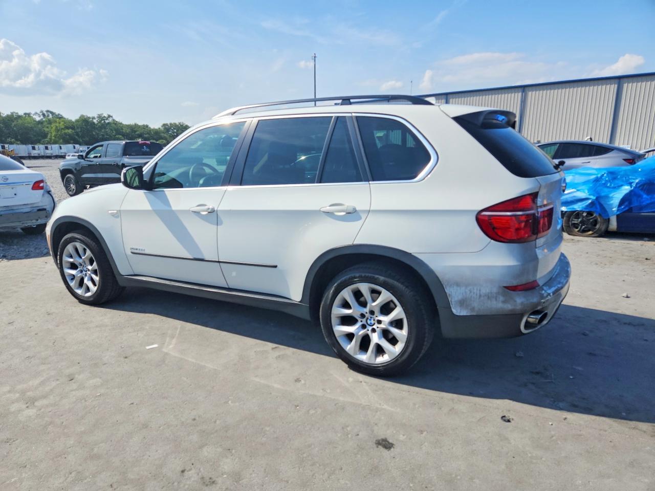 2013 BMW X5 xDrive35D - Фото 2