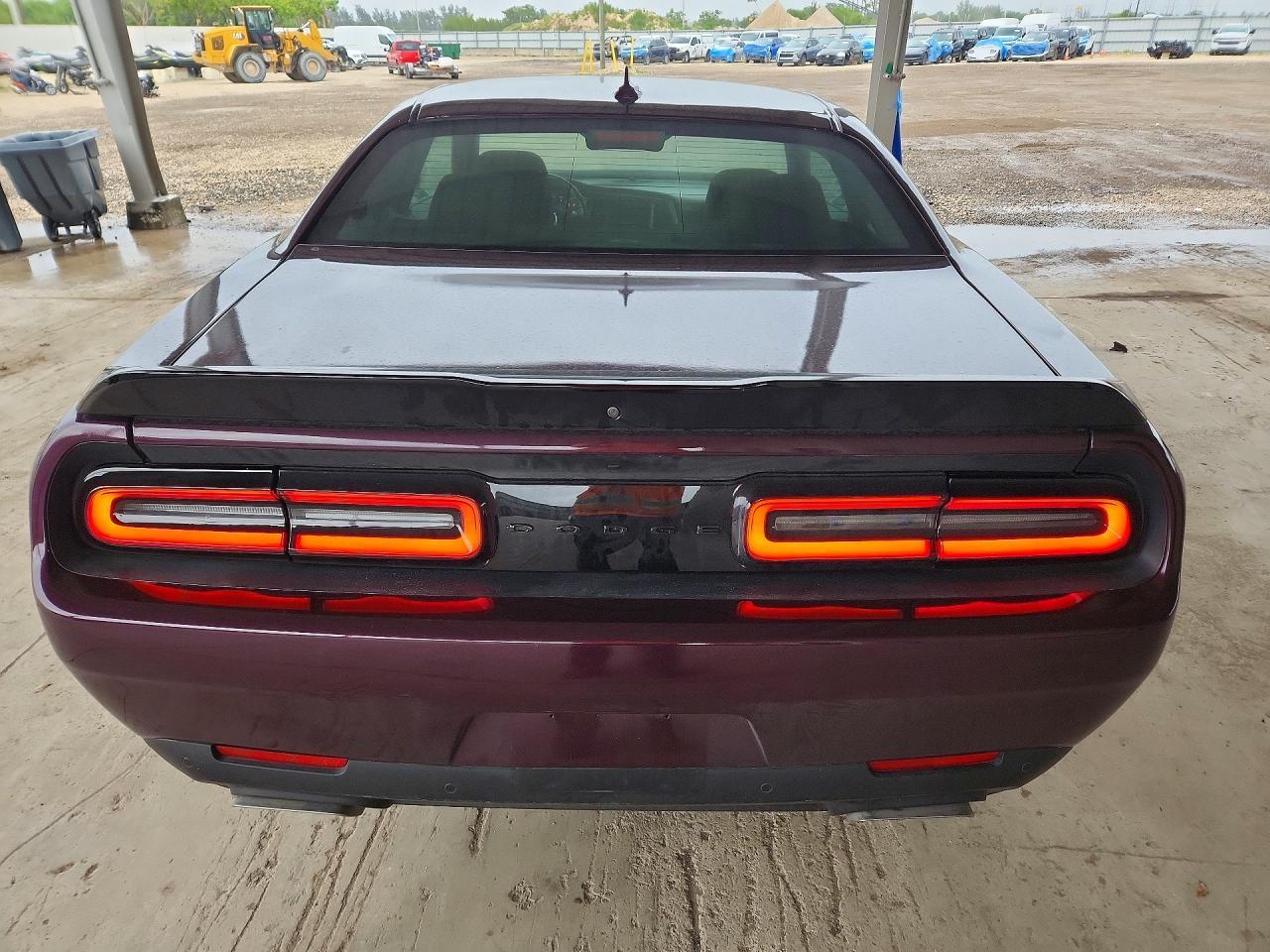 2022 Dodge Challenger R - Image 6
