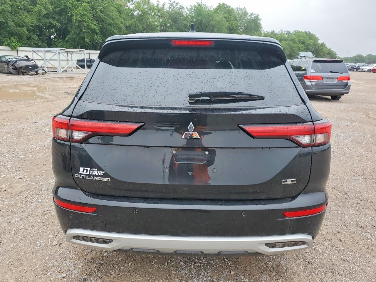 2023 Mitsubishi Outlander Se - Фото 6