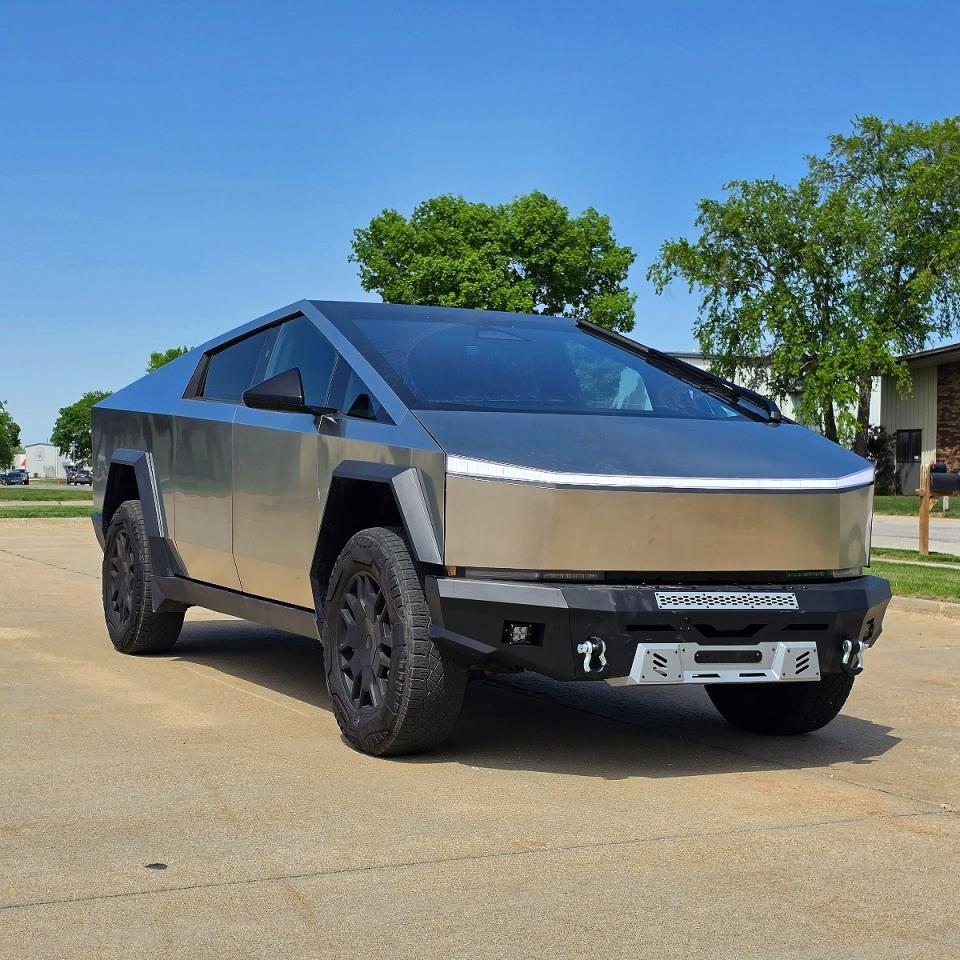 2024 Tesla Cybertruck