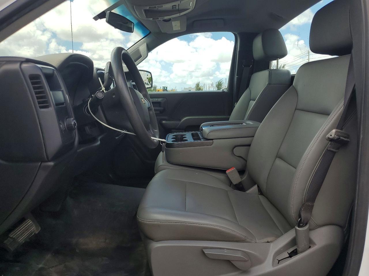 2017 Chevrolet Silverado C1500 - Image 7