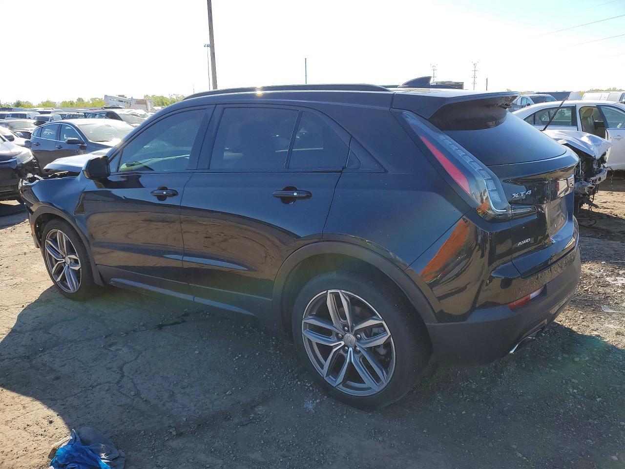 2019 Cadillac Xt4 Sport - Фото 2