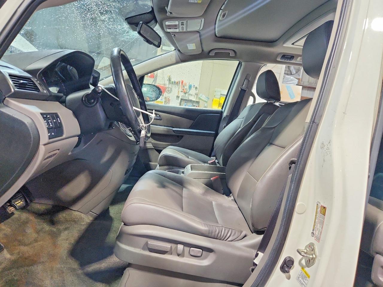 2014 Honda Odyssey - Фото 7