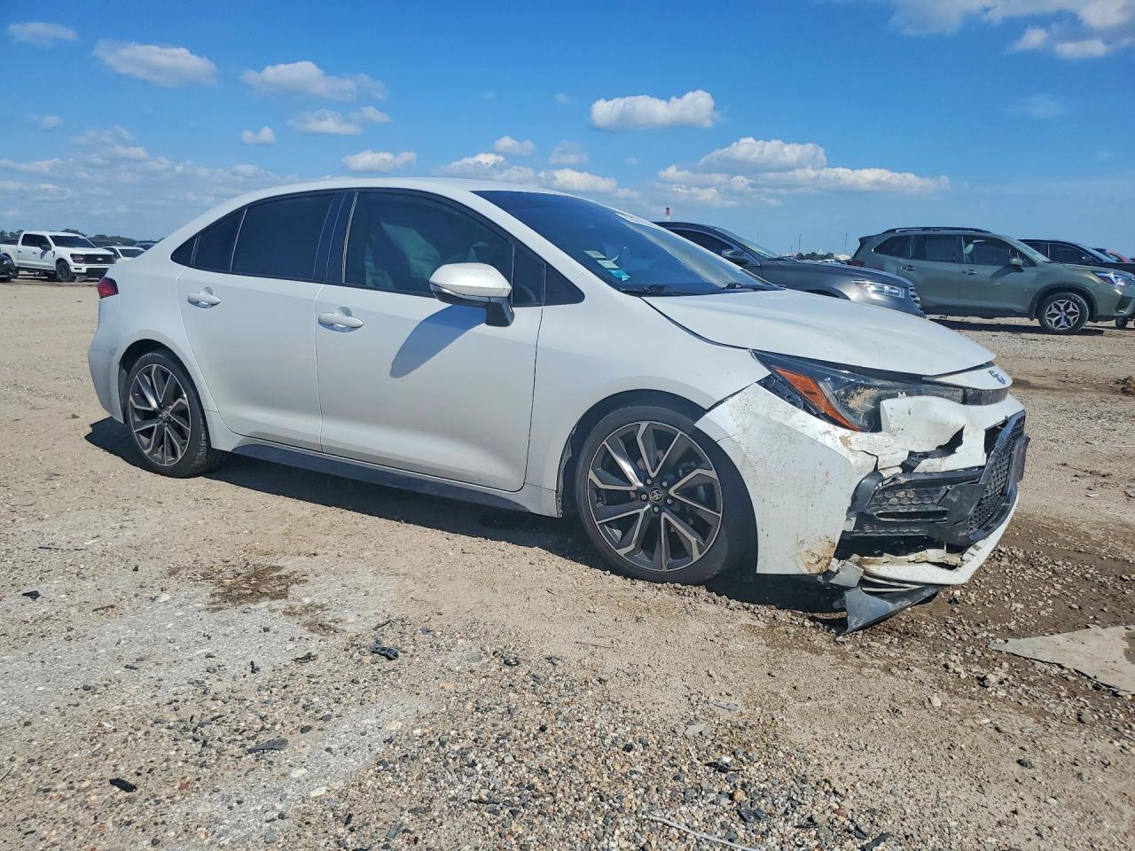 2022 Toyota Corolla Se - Фото 4