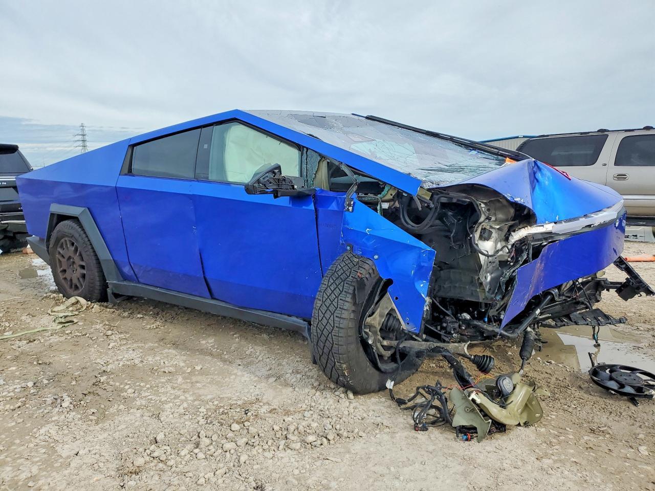 2024 Tesla Cybertruck - Image 4