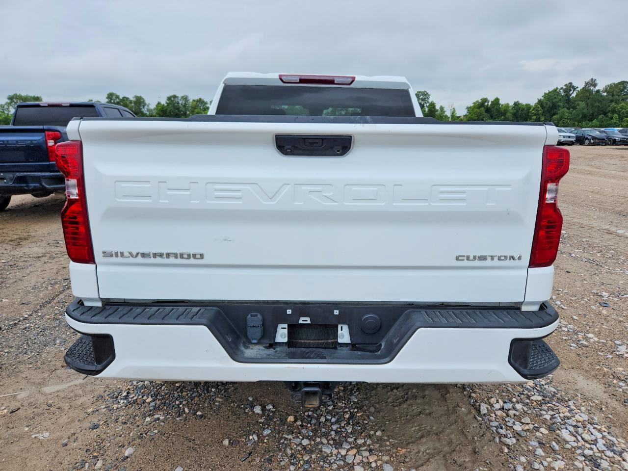 2025 Chevrolet Silverado K1500 Custom - Фото 6