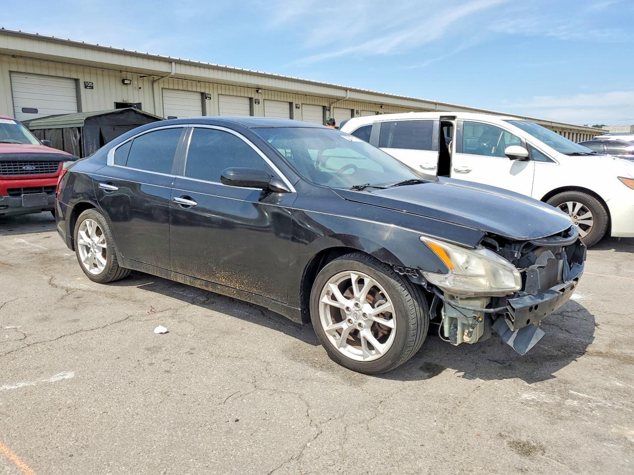 2014 Nissan Maxima 3.5 S - Фото 4