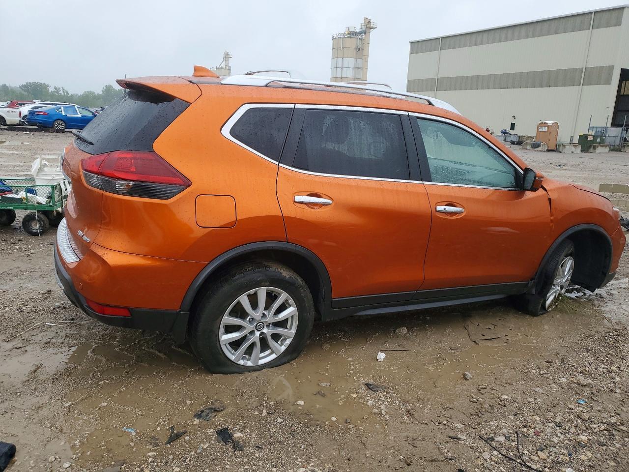 2020 Nissan Rogue Sv - Image 3