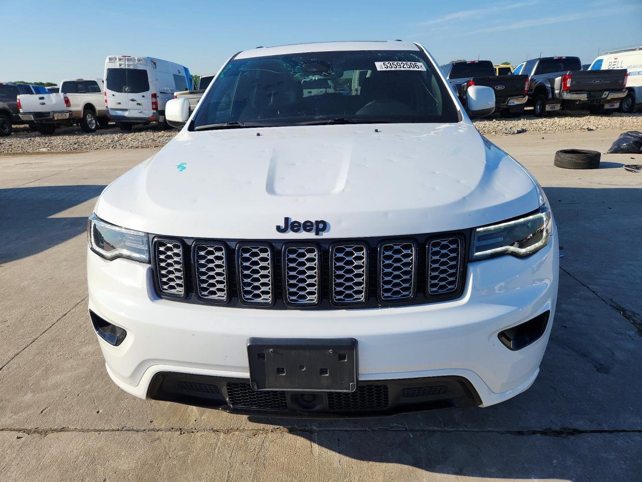 2022 Jeep Grand Cherokee Laredo E - Image 5