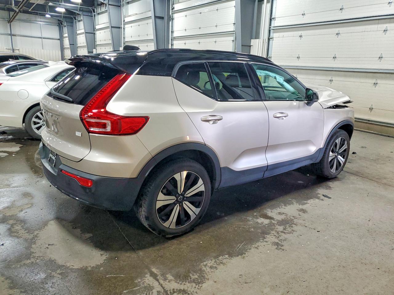 2023 Volvo Xc40 Recharge Plus - Фото 3
