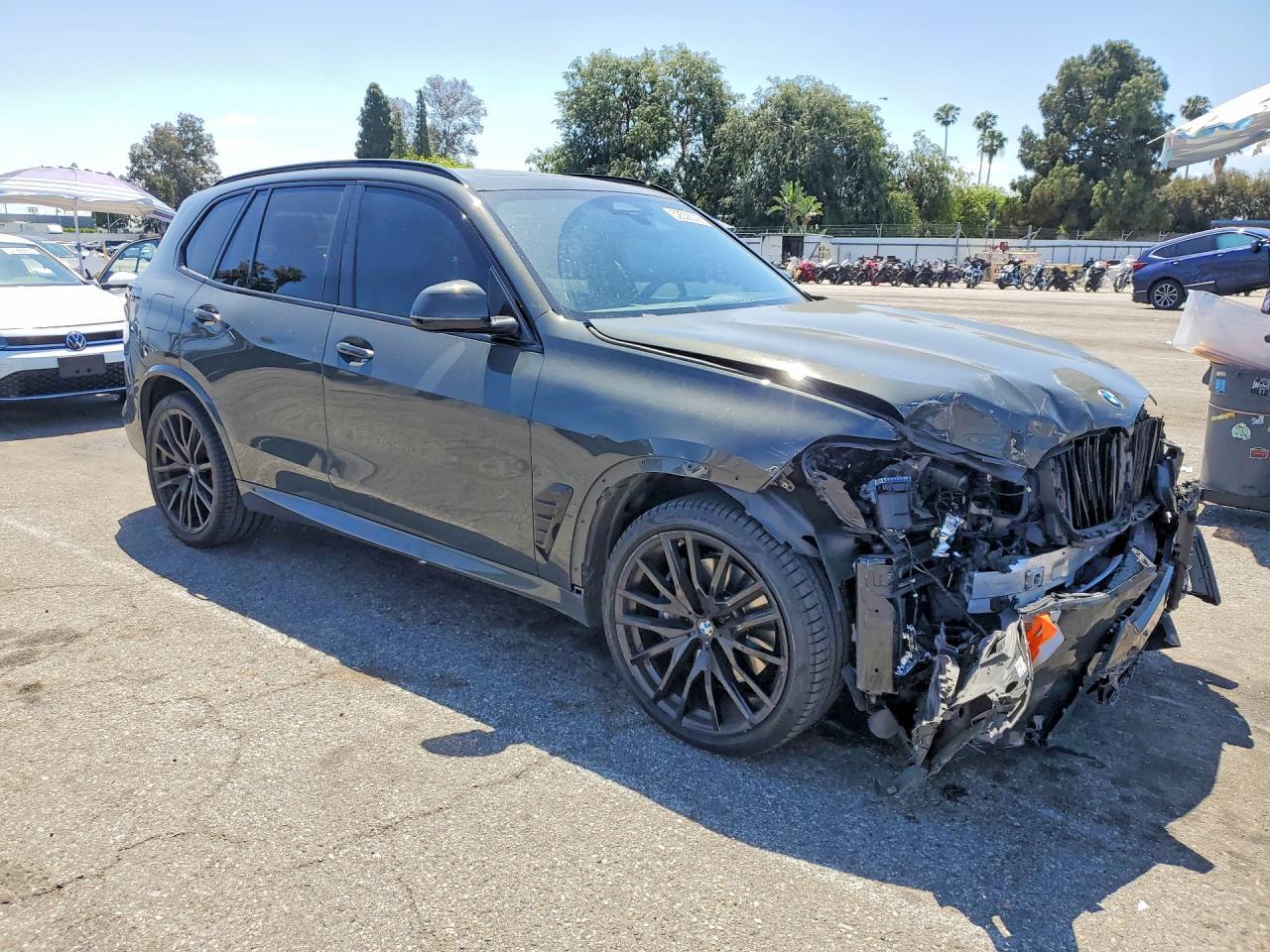 2024 BMW X5 xDrive40I - Image 4