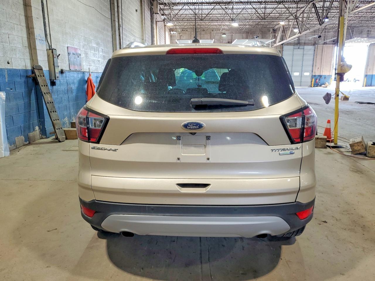 2017 Ford Escape Titanium - Фото 6