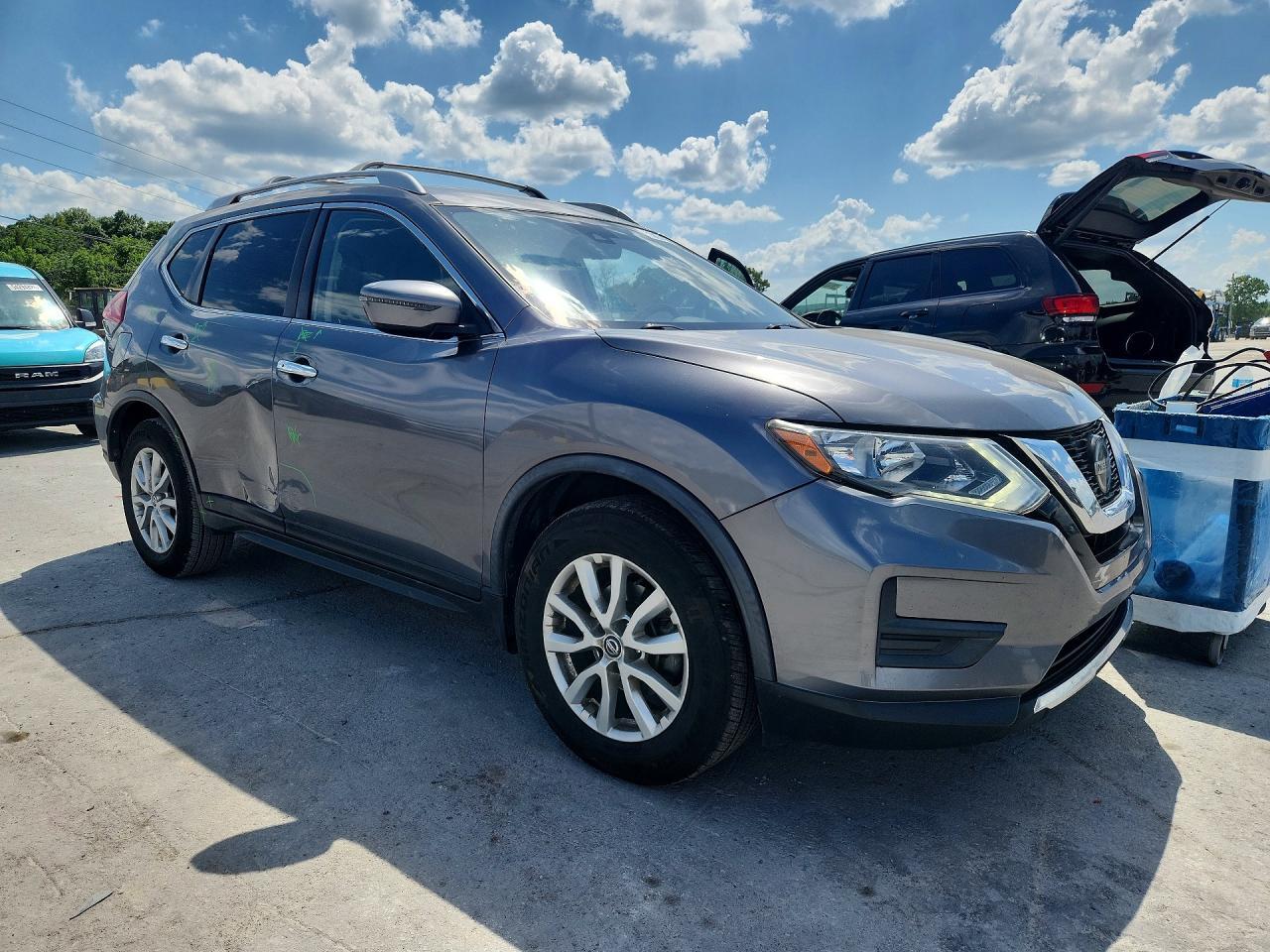2020 Nissan Rogue Sv - Фото 4