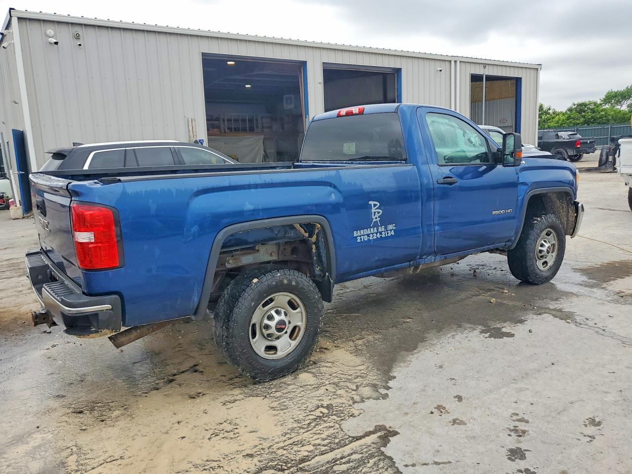 2016 GMC Sierra K2500 Heavy Duty - Image 3