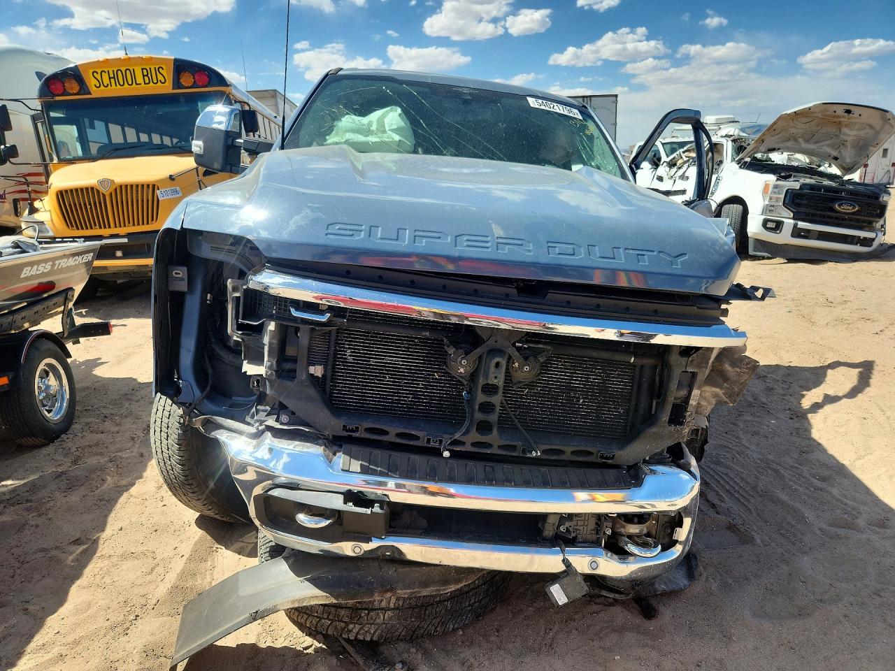 2023 Ford F250 Super Duty - Фото 5