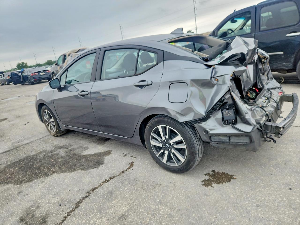 2024 Nissan Versa Sv - Фото 2