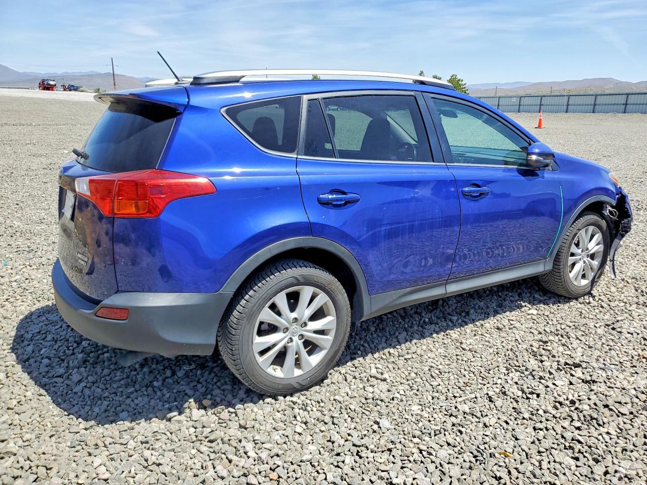 2015 Toyota Rav4 Limited - Image 3