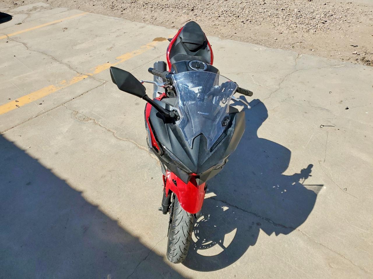 2025 Kawasaki Ex500 - Фото 5