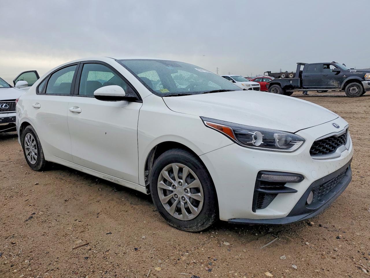 2021 Kia Forte Fe - Image 4