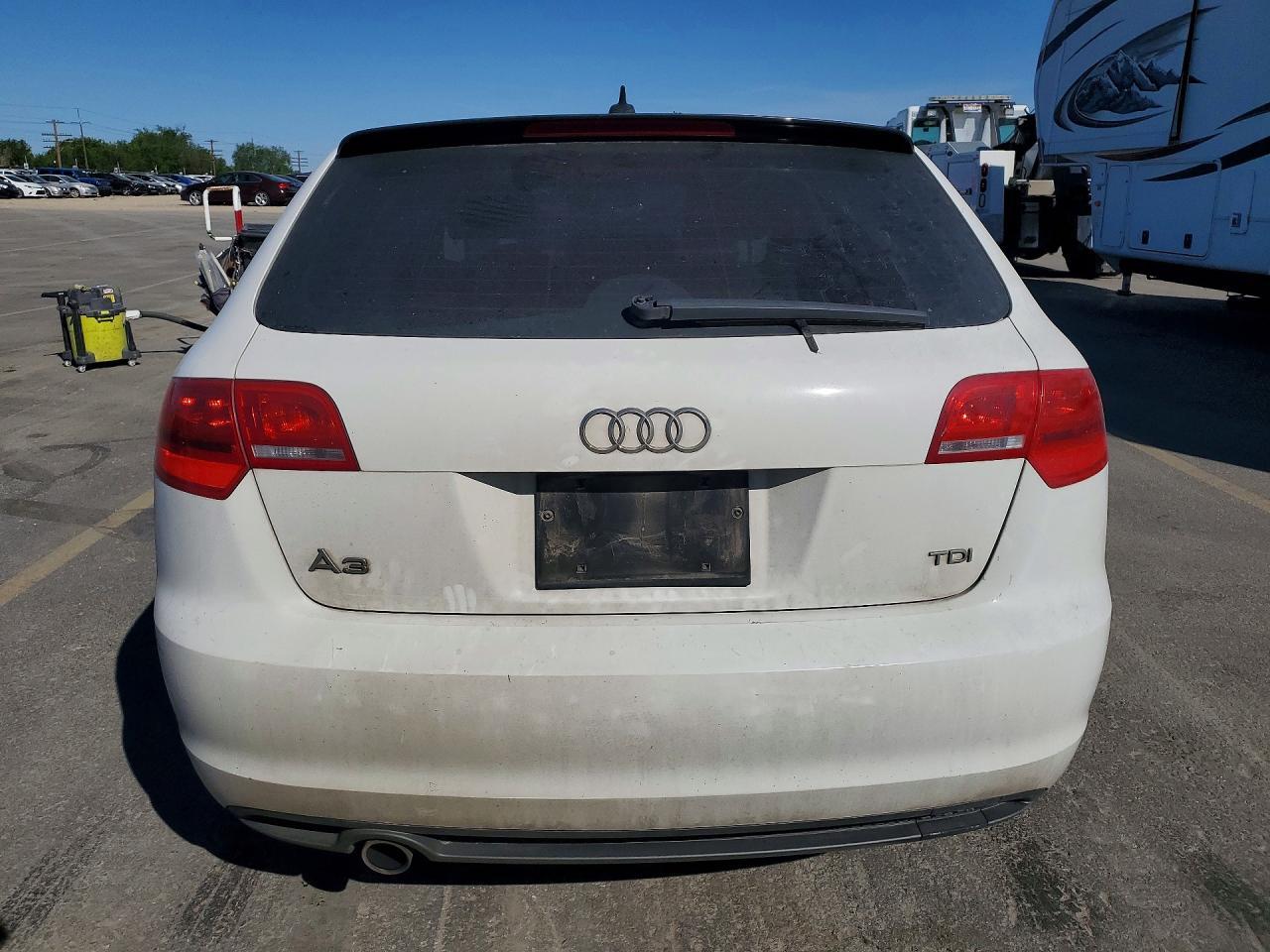 2011 Audi A3 Premium Plus - Фото 6