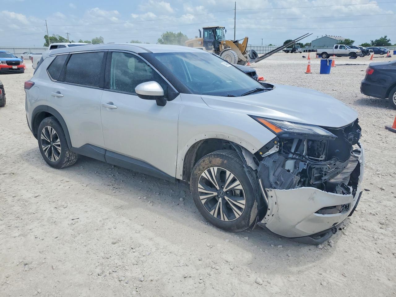 2023 Nissan Rogue Sv - Фото 4