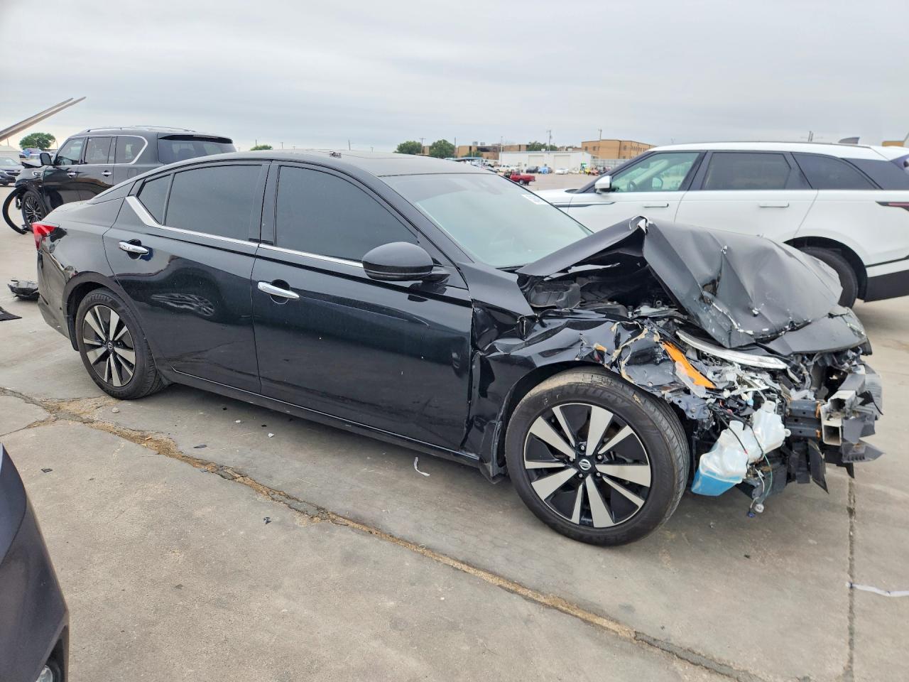 2021 Nissan Altima Sl - Image 4