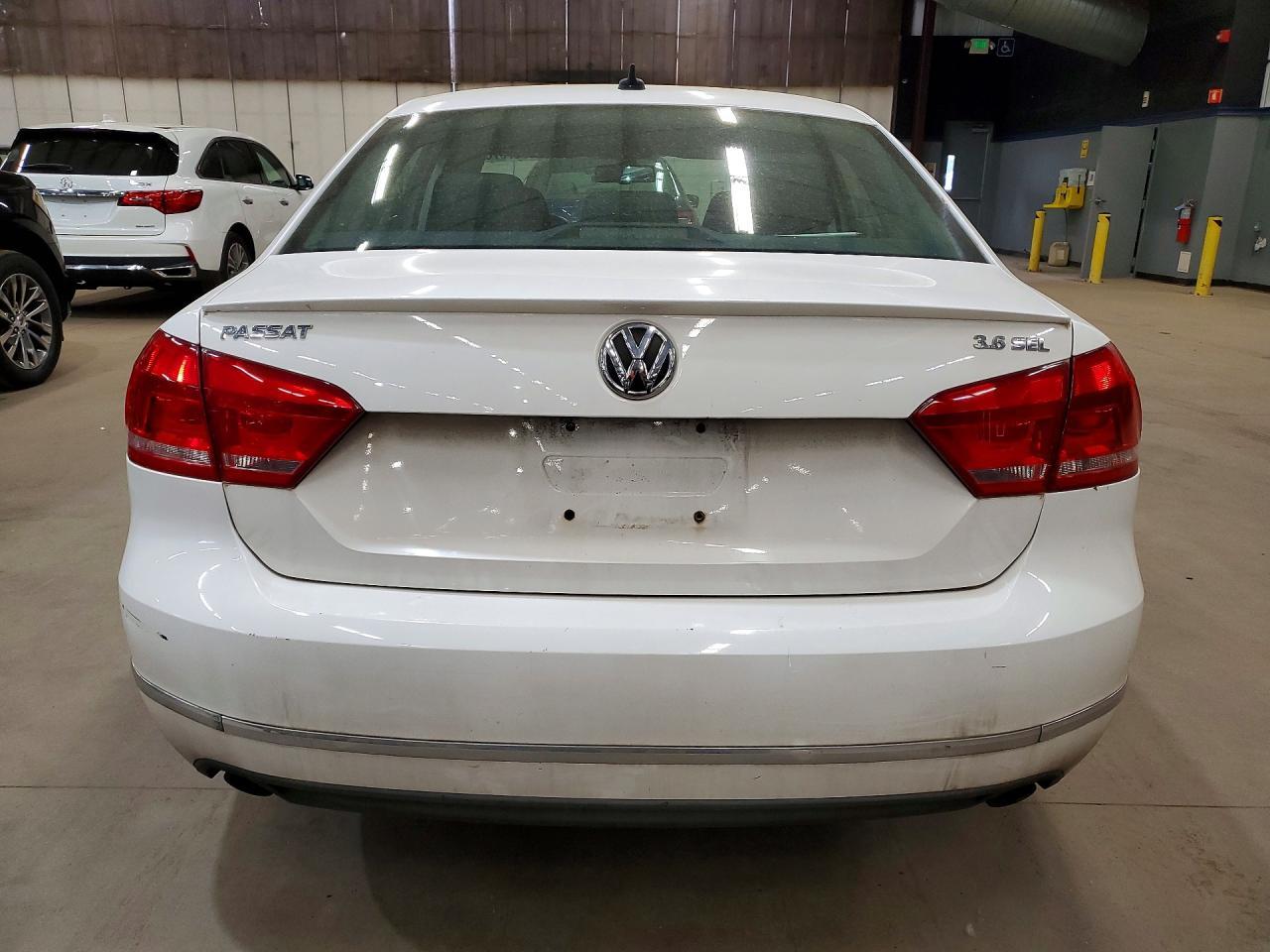 2012 Volkswagen Passat Sel - Фото 6